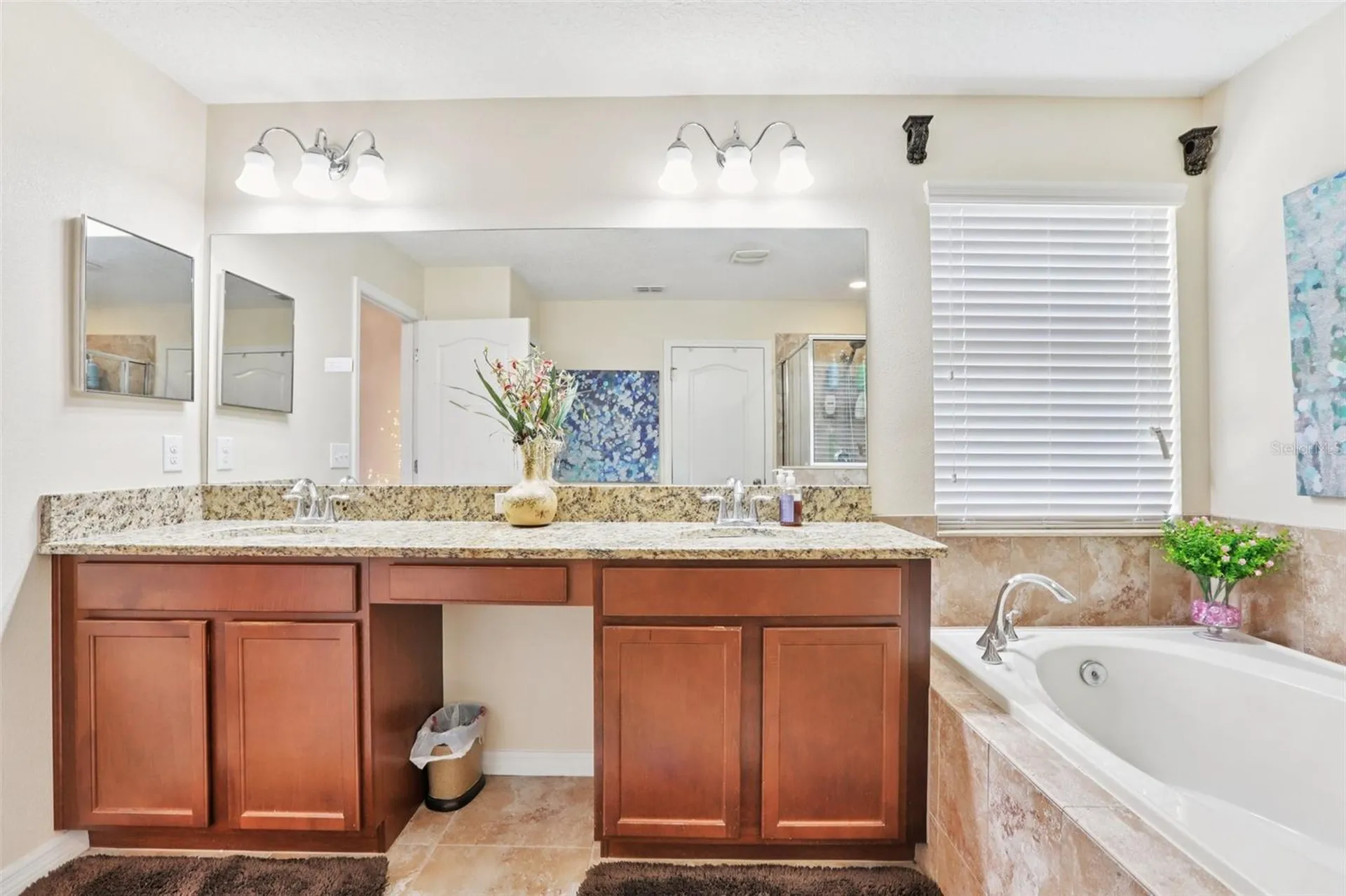 537 Vista Ridge Drive Ruskin FL 33570
