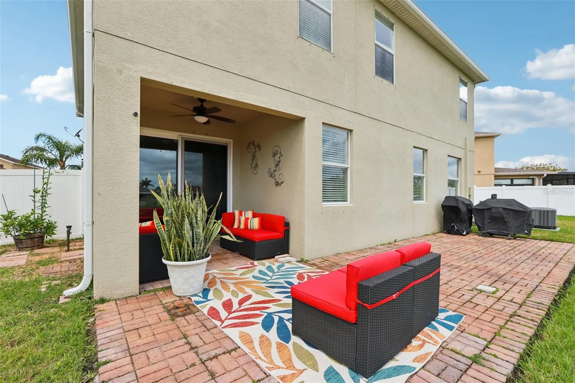 537 Vista Ridge Drive Ruskin FL 33570