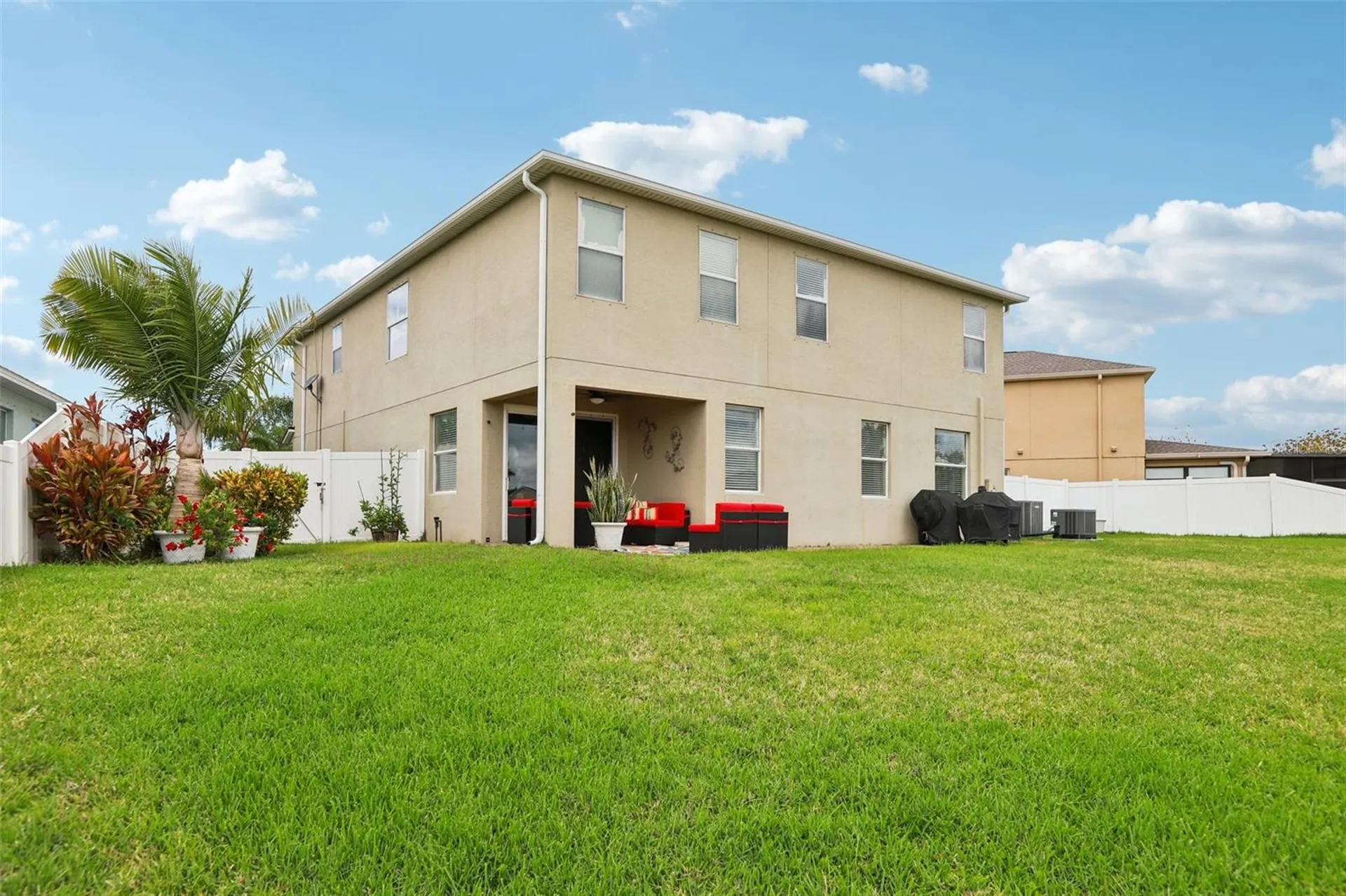 537 Vista Ridge Drive Ruskin FL 33570