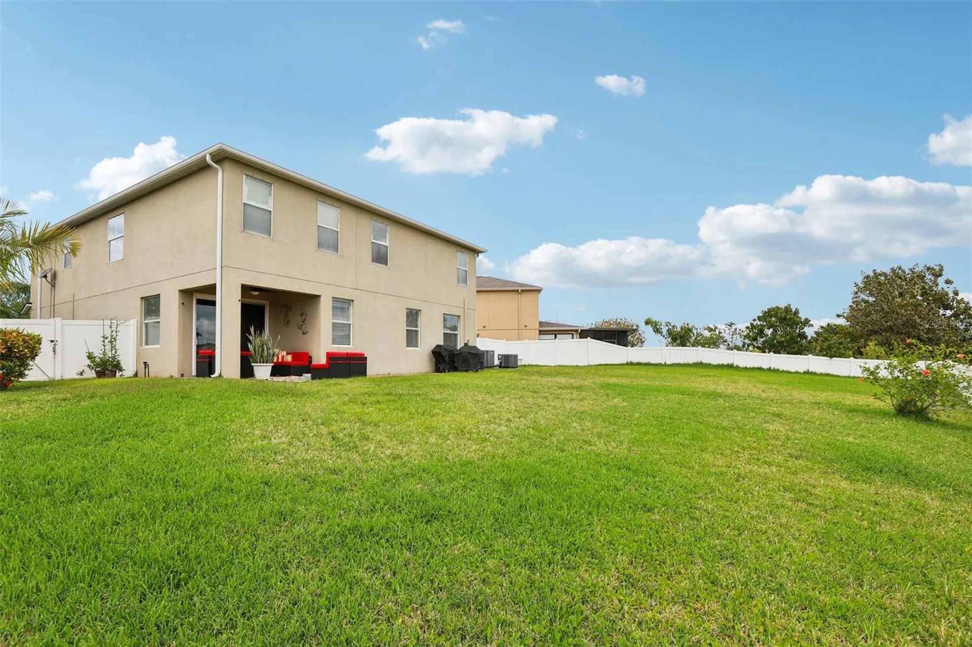 537 Vista Ridge Drive Ruskin FL 33570