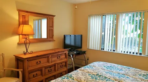 5677 Ashton Lake Drive Sarasota FL 34231