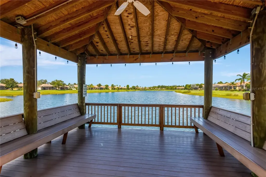 320 Bluewater Falls Court Apollo Beach FL 33572