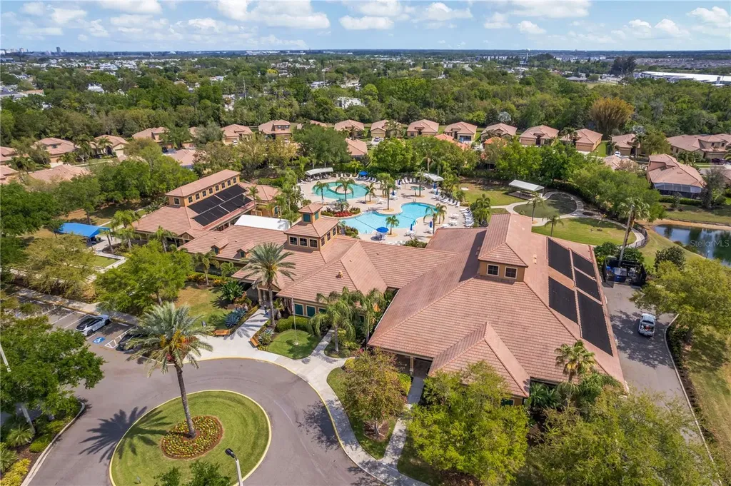 320 Bluewater Falls Court Apollo Beach FL 33572