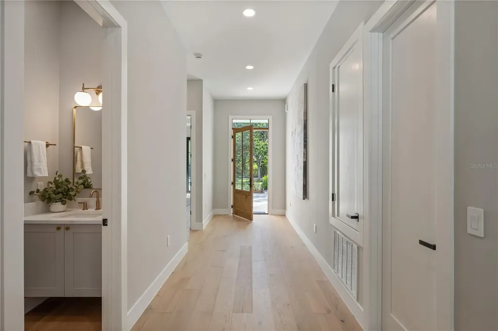 785 N Phelps Avenue Winter Park FL 32789