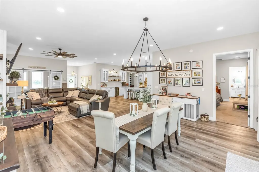 171 River Oaks Drive Osteen FL 32764