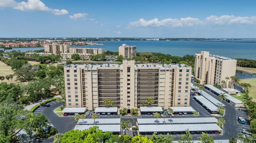 2621 Cove Cay Drive Clearwater FL 33760