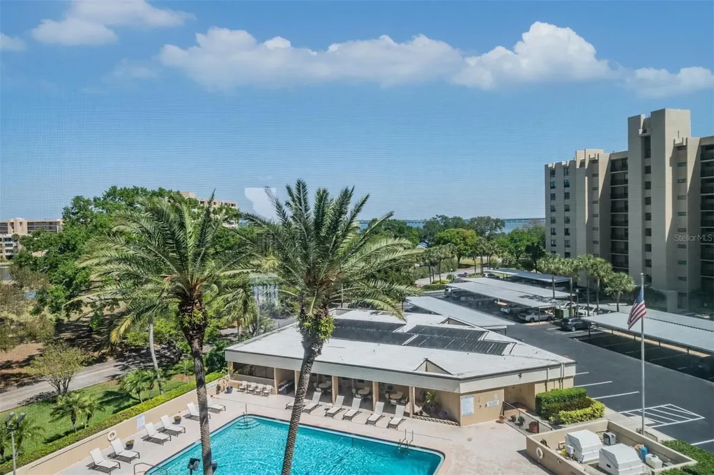 2621 Cove Cay Drive Clearwater FL 33760