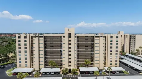 2621 Cove Cay Drive Clearwater FL 33760