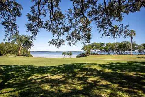 2621 Cove Cay Drive Clearwater FL 33760