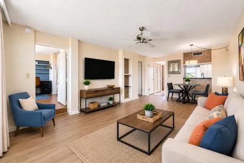 2621 Cove Cay Drive Clearwater FL 33760
