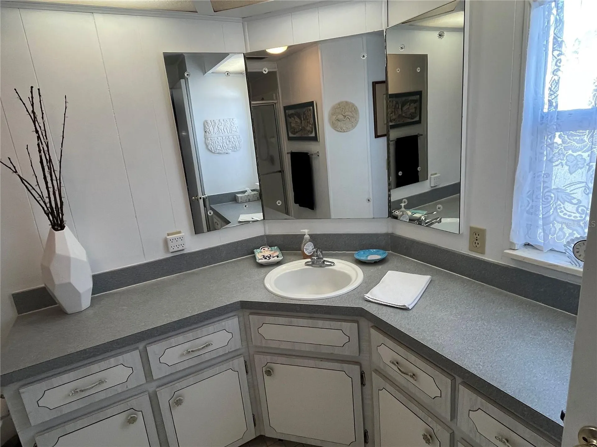 803 Jolanda Circle Venice FL 34285