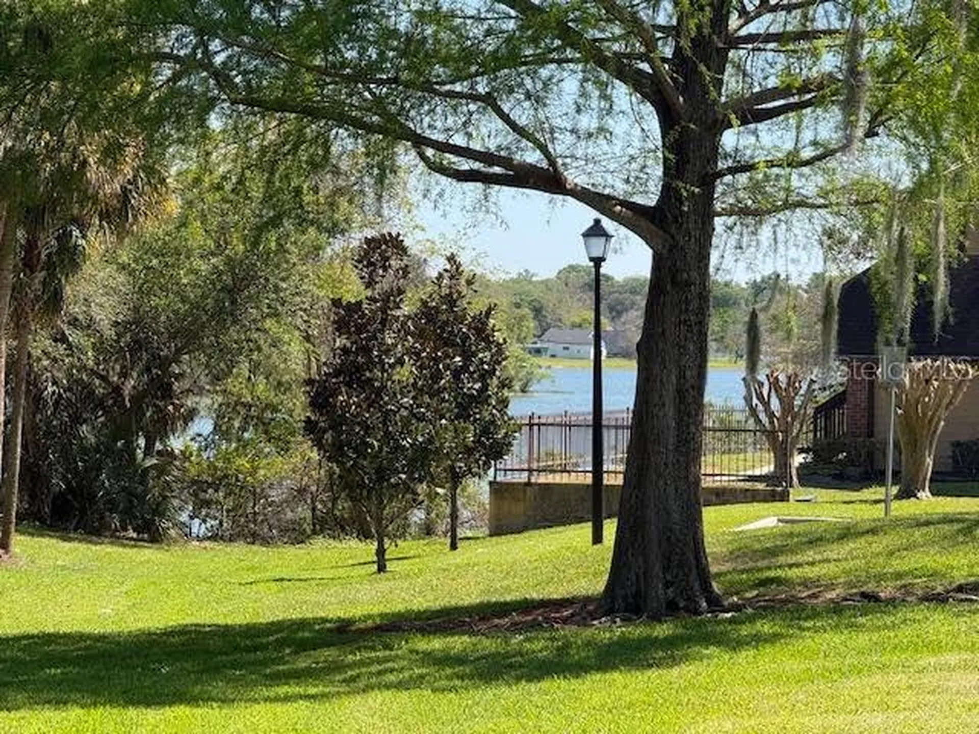 365 Forestway Circle Altamonte Springs FL 32701