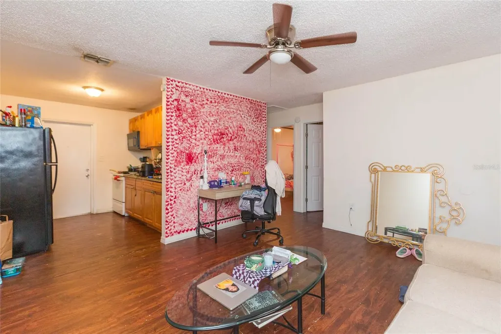 1524 E Eskimo Avenue Tampa FL 33604