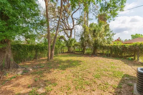 1524 E Eskimo Avenue Tampa FL 33604