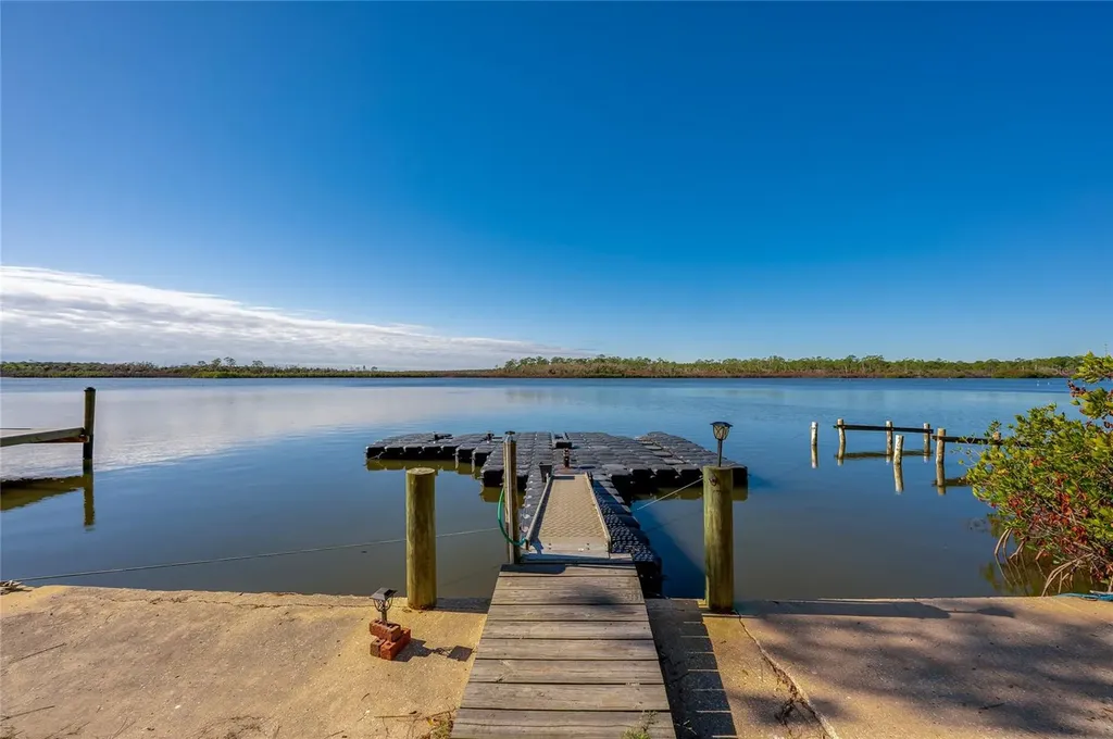 5508 W Bayshore Drive Port Orange FL 32127