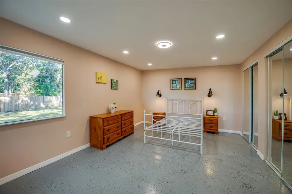 5508 W Bayshore Drive Port Orange FL 32127