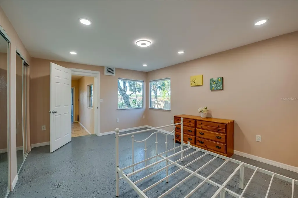 5508 W Bayshore Drive Port Orange FL 32127