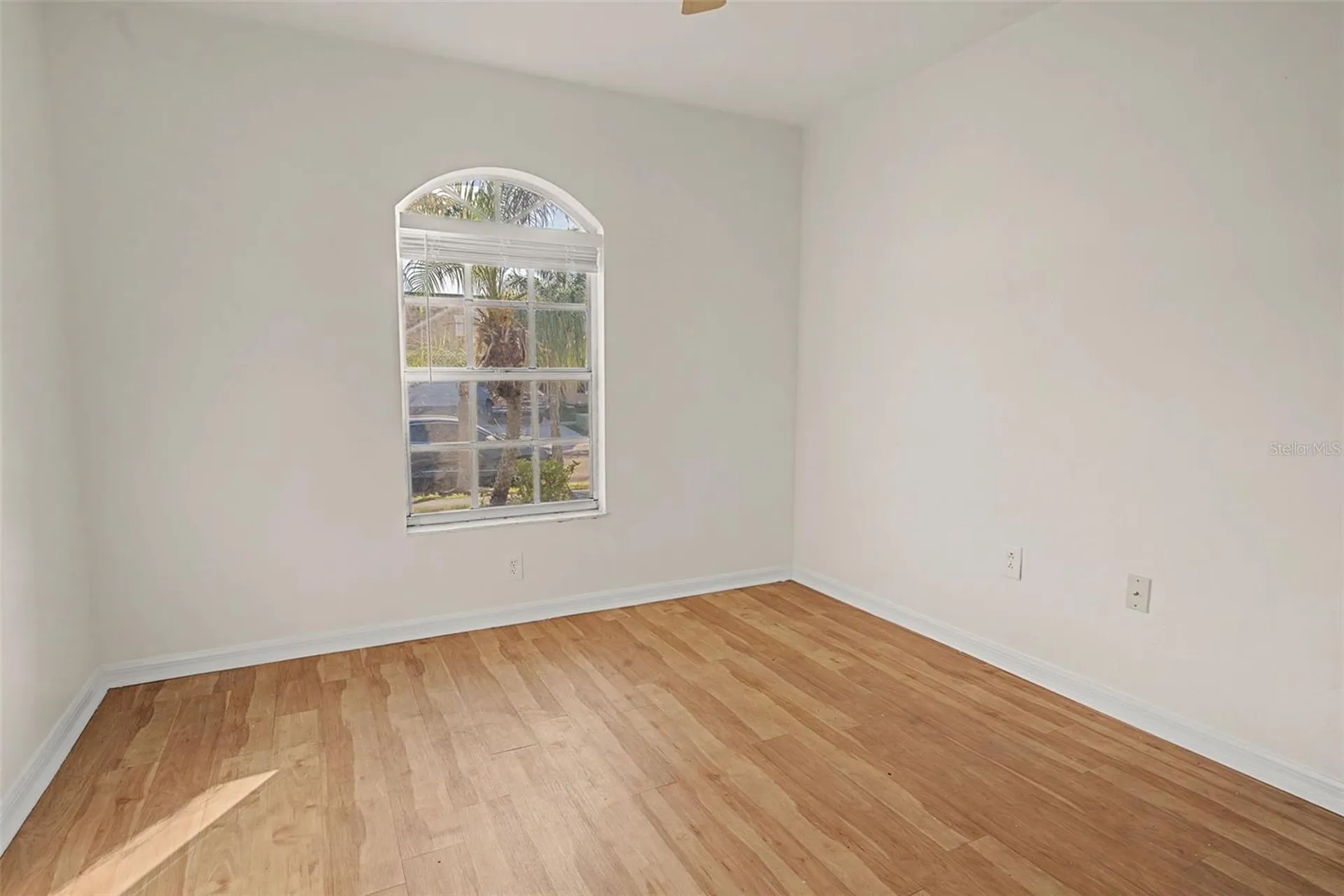 143 Lookout Drive Apollo Beach FL 33572