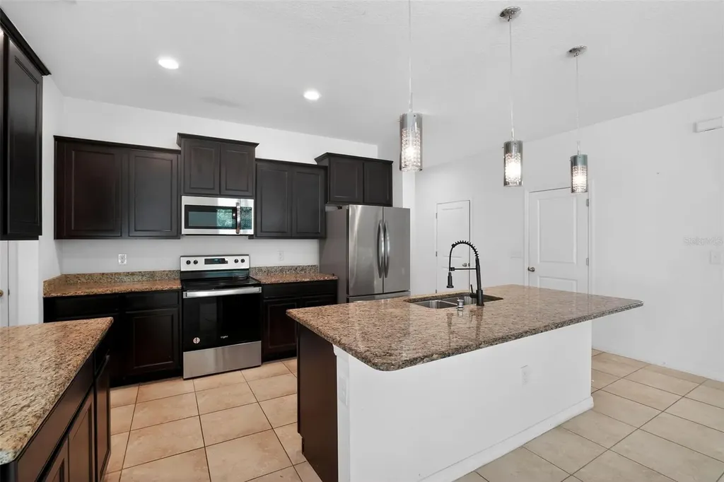 11406 Warren Oaks Place Riverview FL 33578