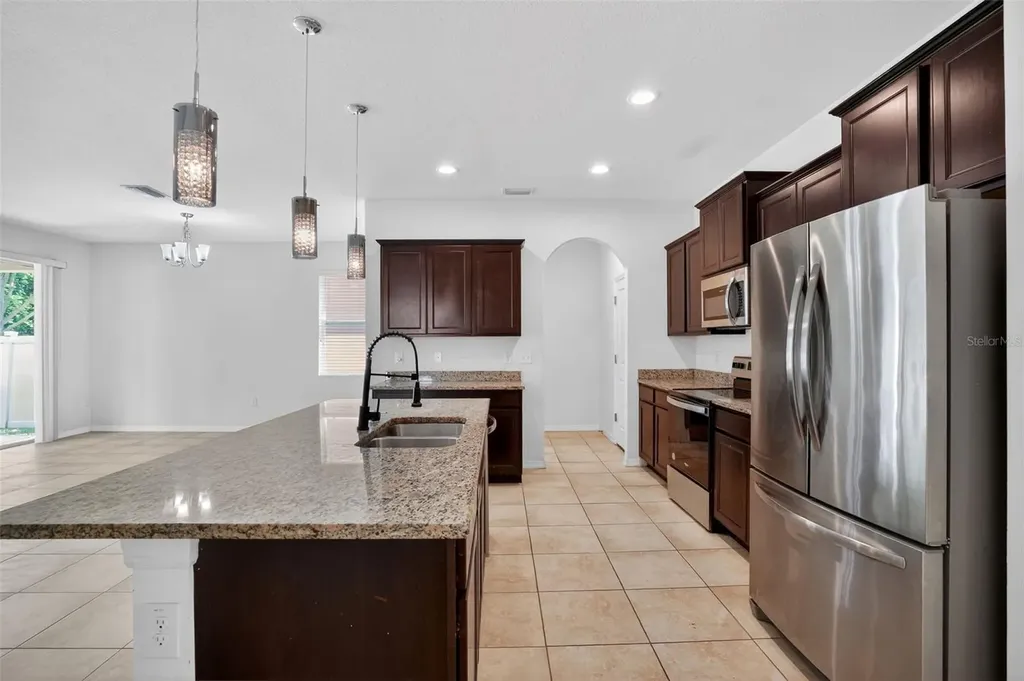 11406 Warren Oaks Place Riverview FL 33578
