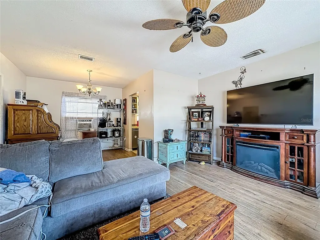 6508 1st Avenue W Bradenton FL 34209