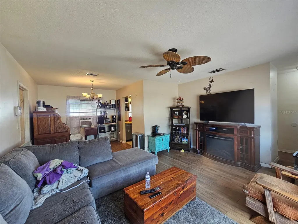 6508 1st Avenue W Bradenton FL 34209