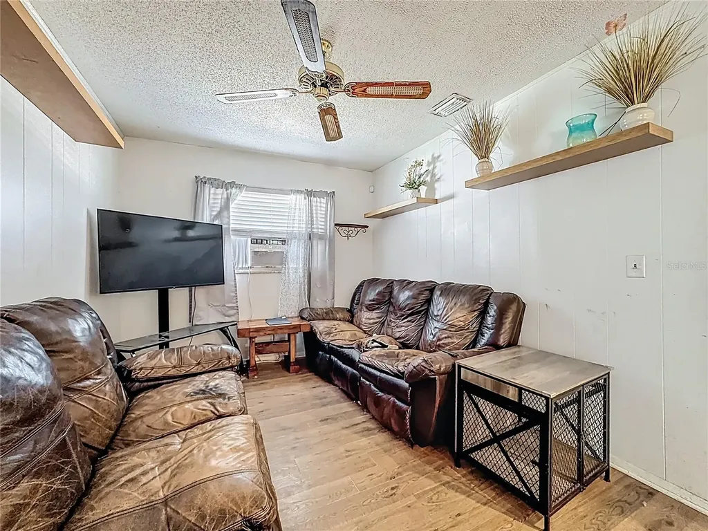 6508 1st Avenue W Bradenton FL 34209