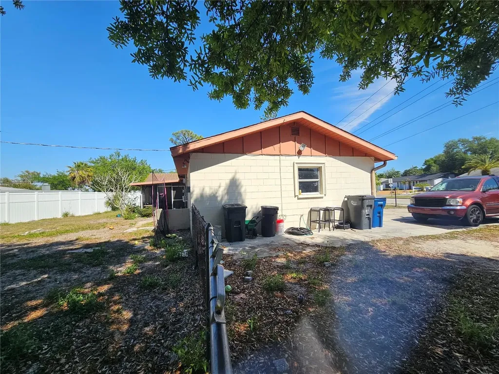 6508 1st Avenue W Bradenton FL 34209