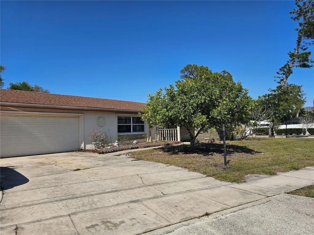 6508 1st Avenue W Bradenton FL 34209