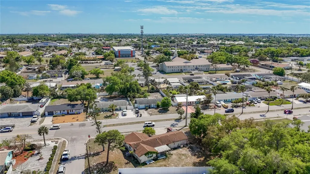 6508 1st Avenue W Bradenton FL 34209