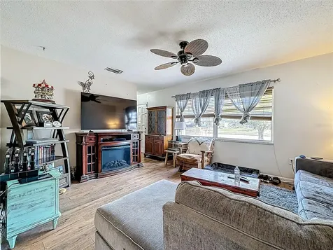 6508 1st Avenue W Bradenton FL 34209