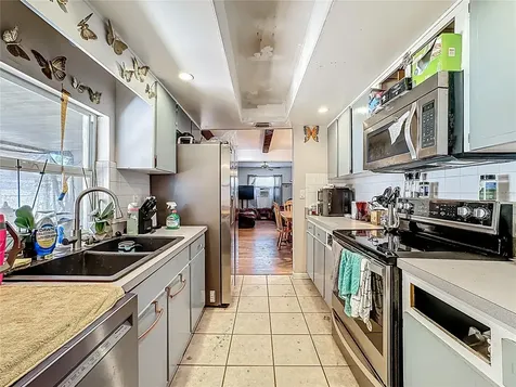 6508 1st Avenue W Bradenton FL 34209
