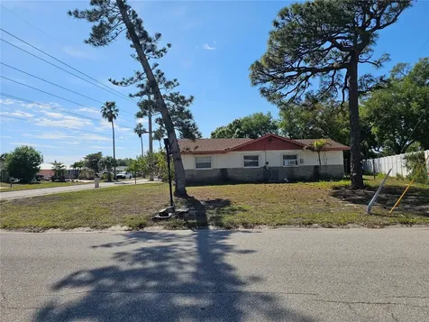 6508 1st Avenue W Bradenton FL 34209