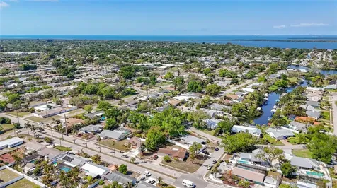 6508 1st Avenue W Bradenton FL 34209