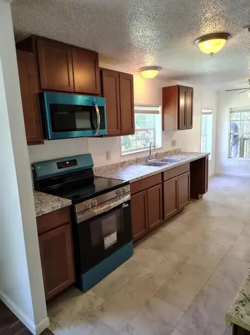 3440 Cr 656 Webster FL 33597