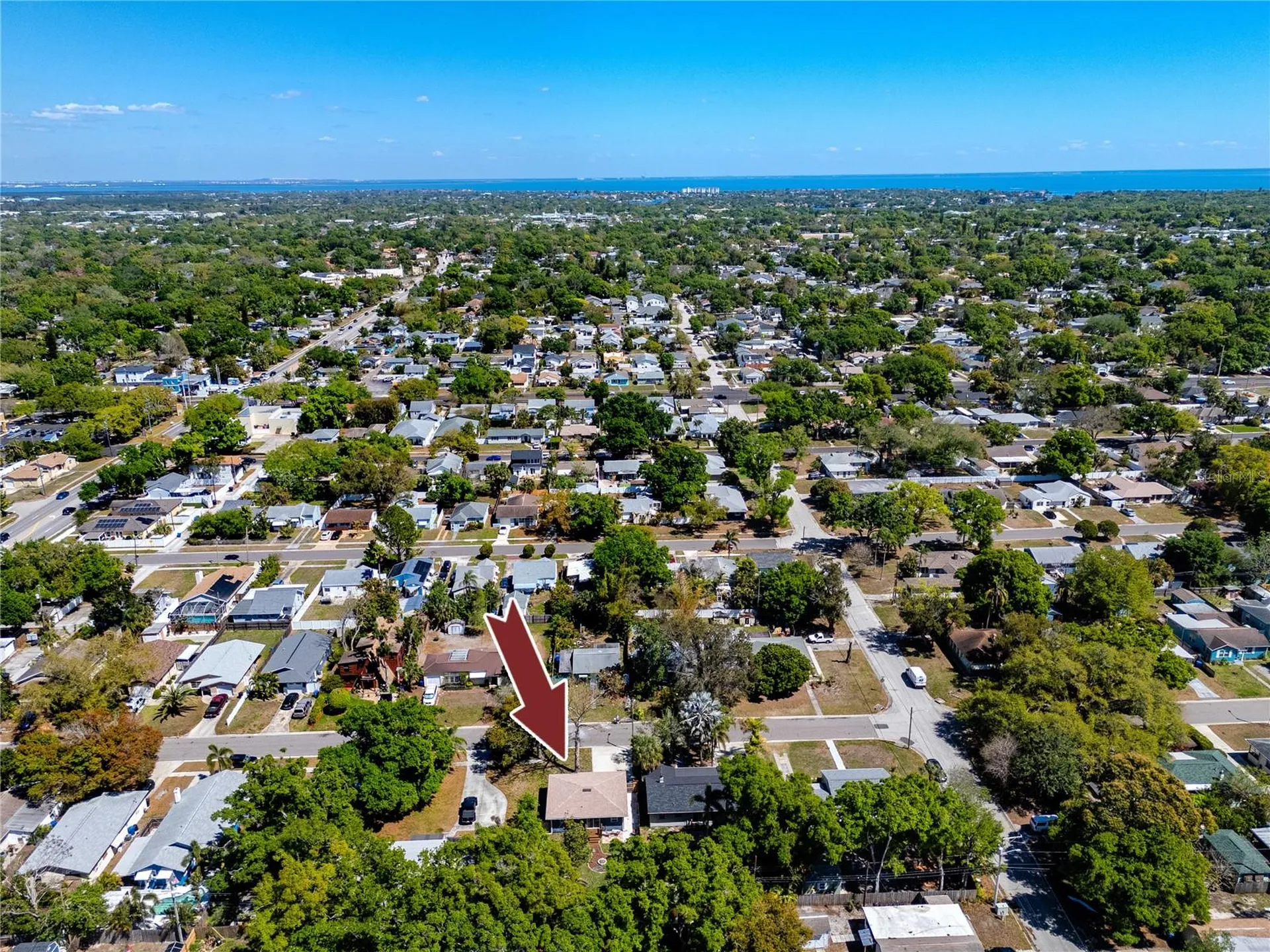 3626 Queen Street N St Petersburg FL 33713