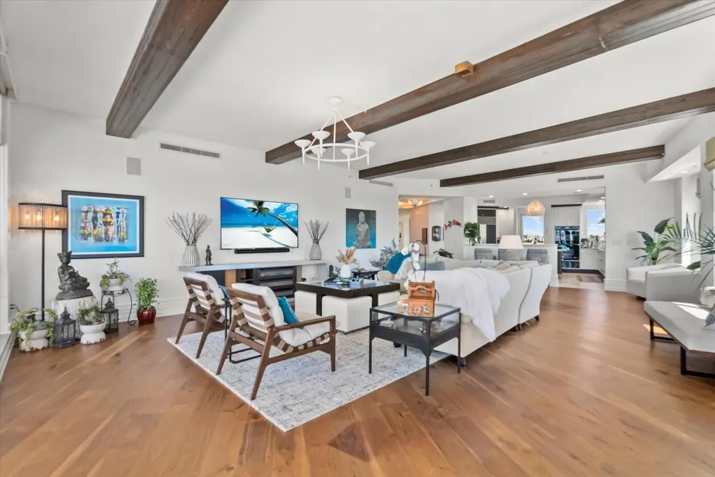1300 Benjamin Franklin Drive Sarasota FL 34236