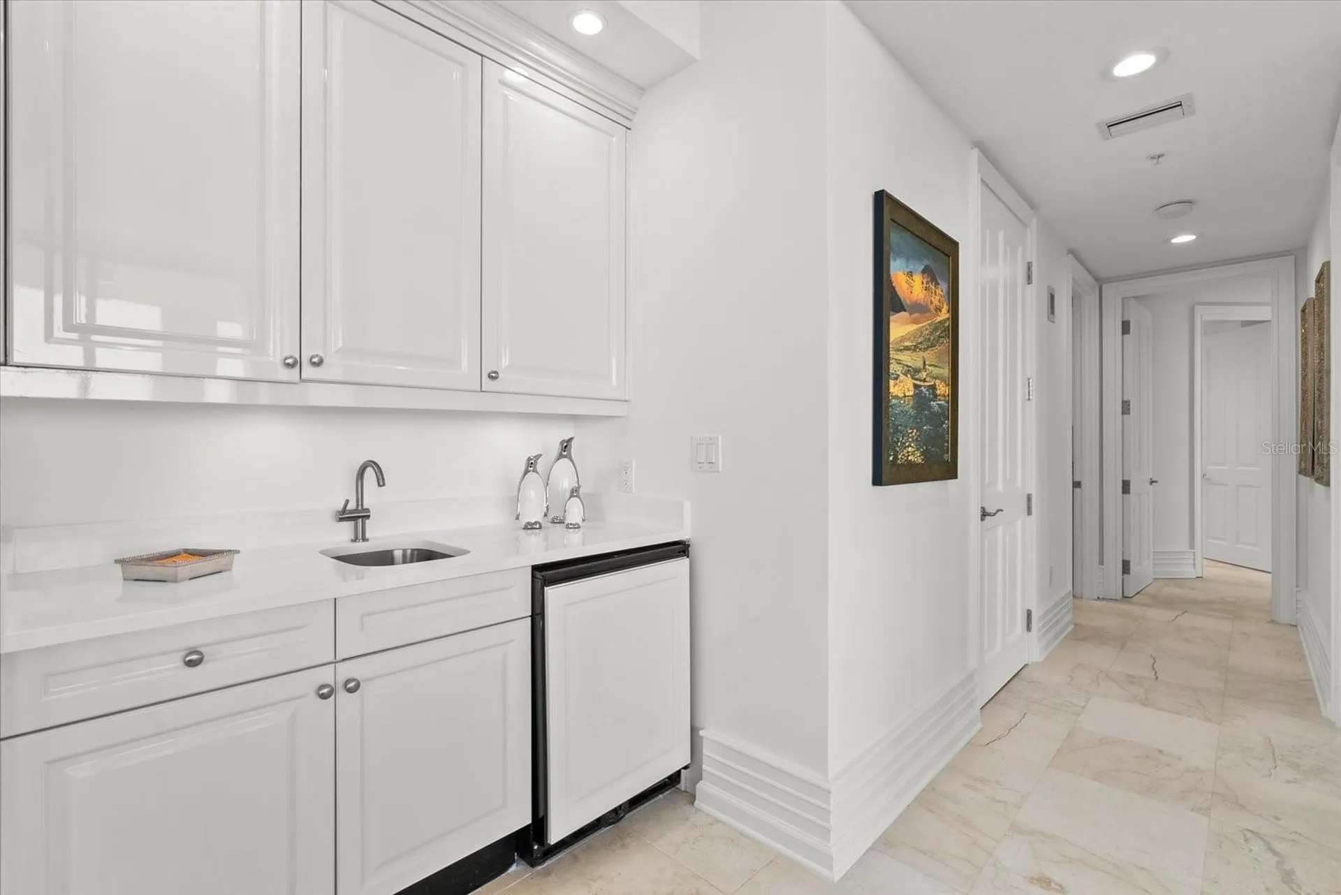 1300 Benjamin Franklin Drive Sarasota FL 34236