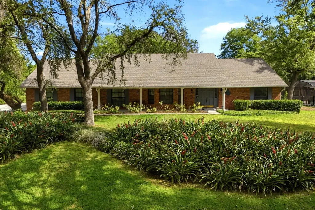 7141 Wooded Village Lane Orlando FL 32835
