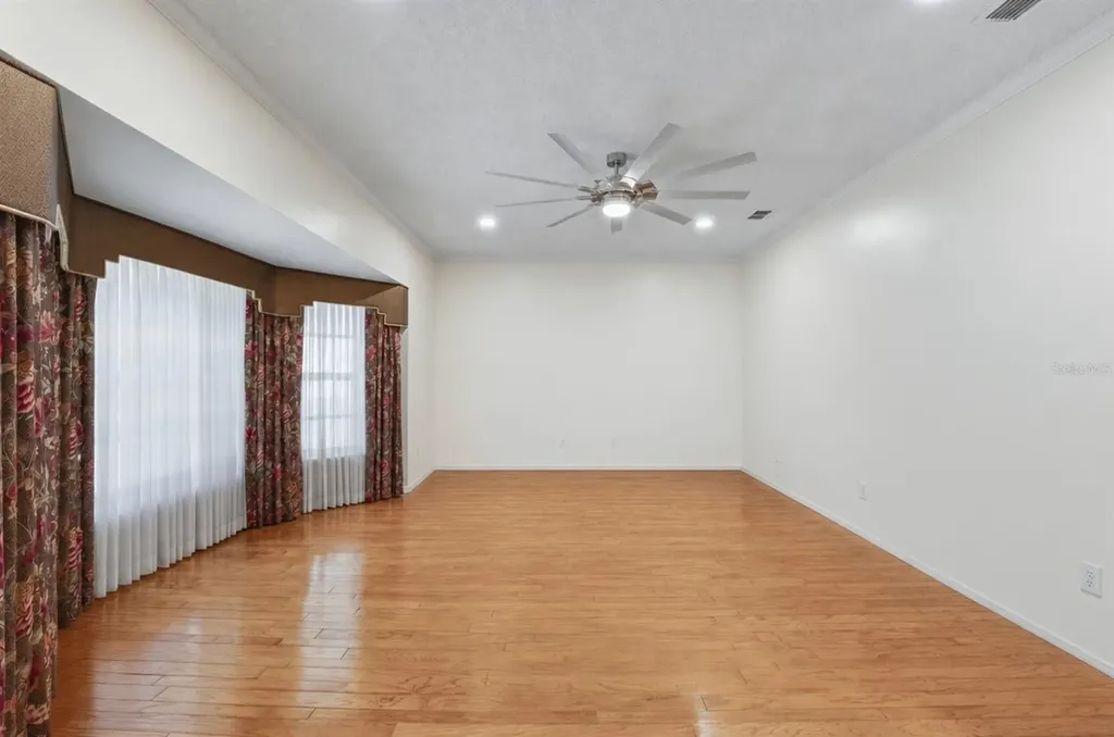 7141 Wooded Village Lane Orlando FL 32835