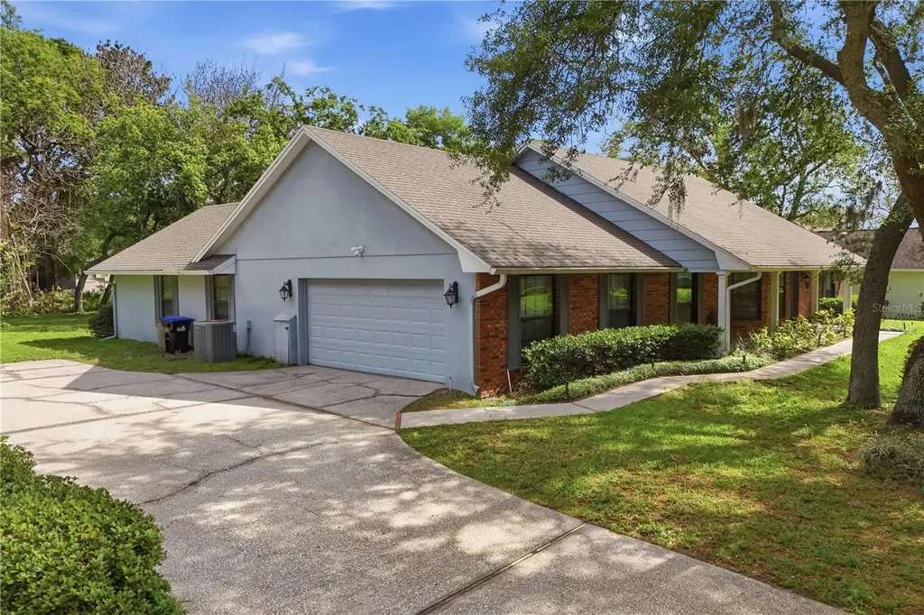 7141 Wooded Village Lane Orlando FL 32835