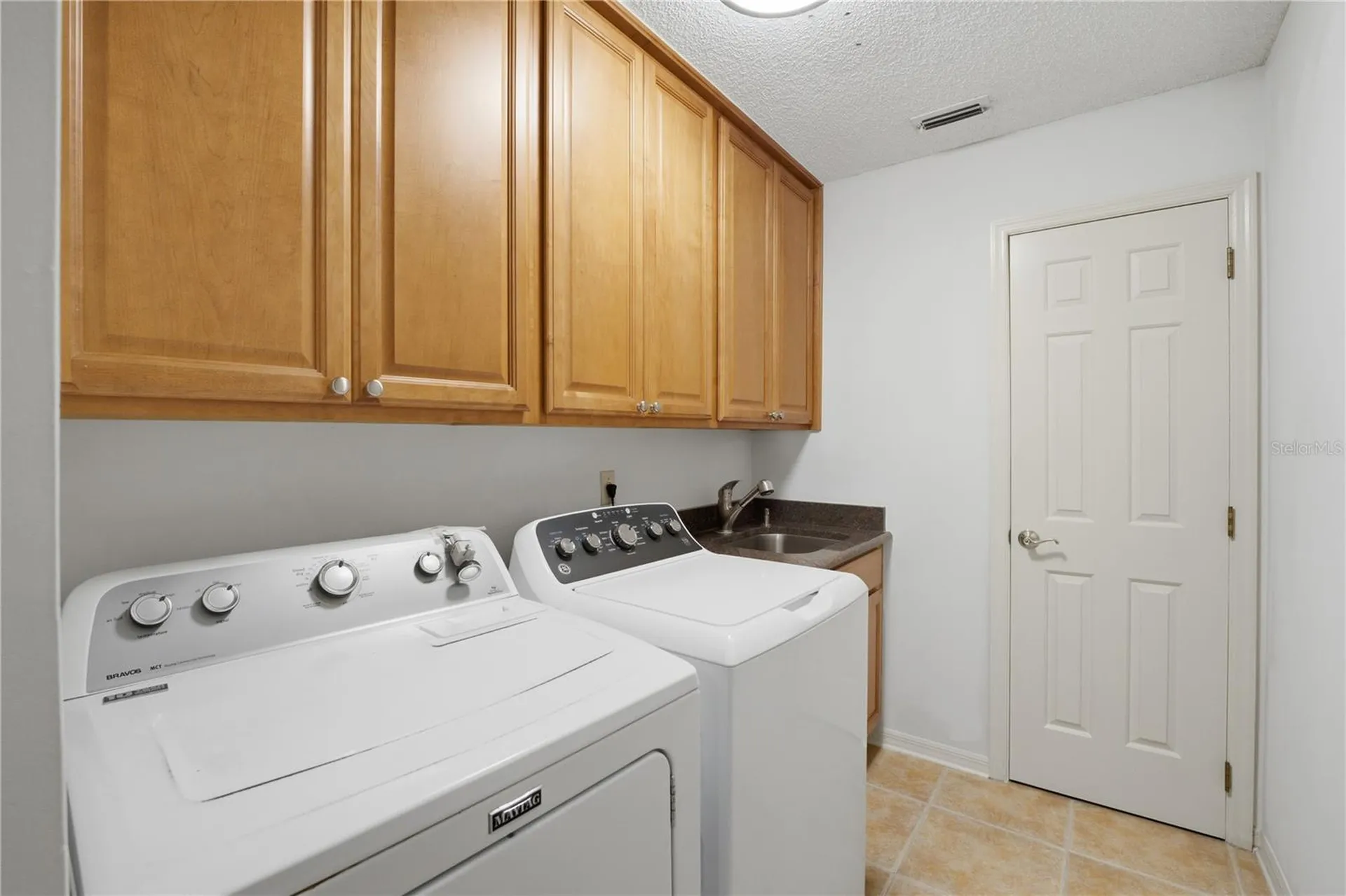 7141 Wooded Village Lane Orlando FL 32835