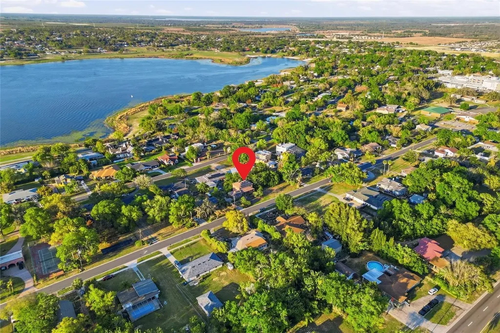 929 Carlton Avenue Lake Wales FL 33853