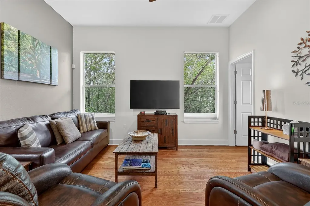 929 Carlton Avenue Lake Wales FL 33853