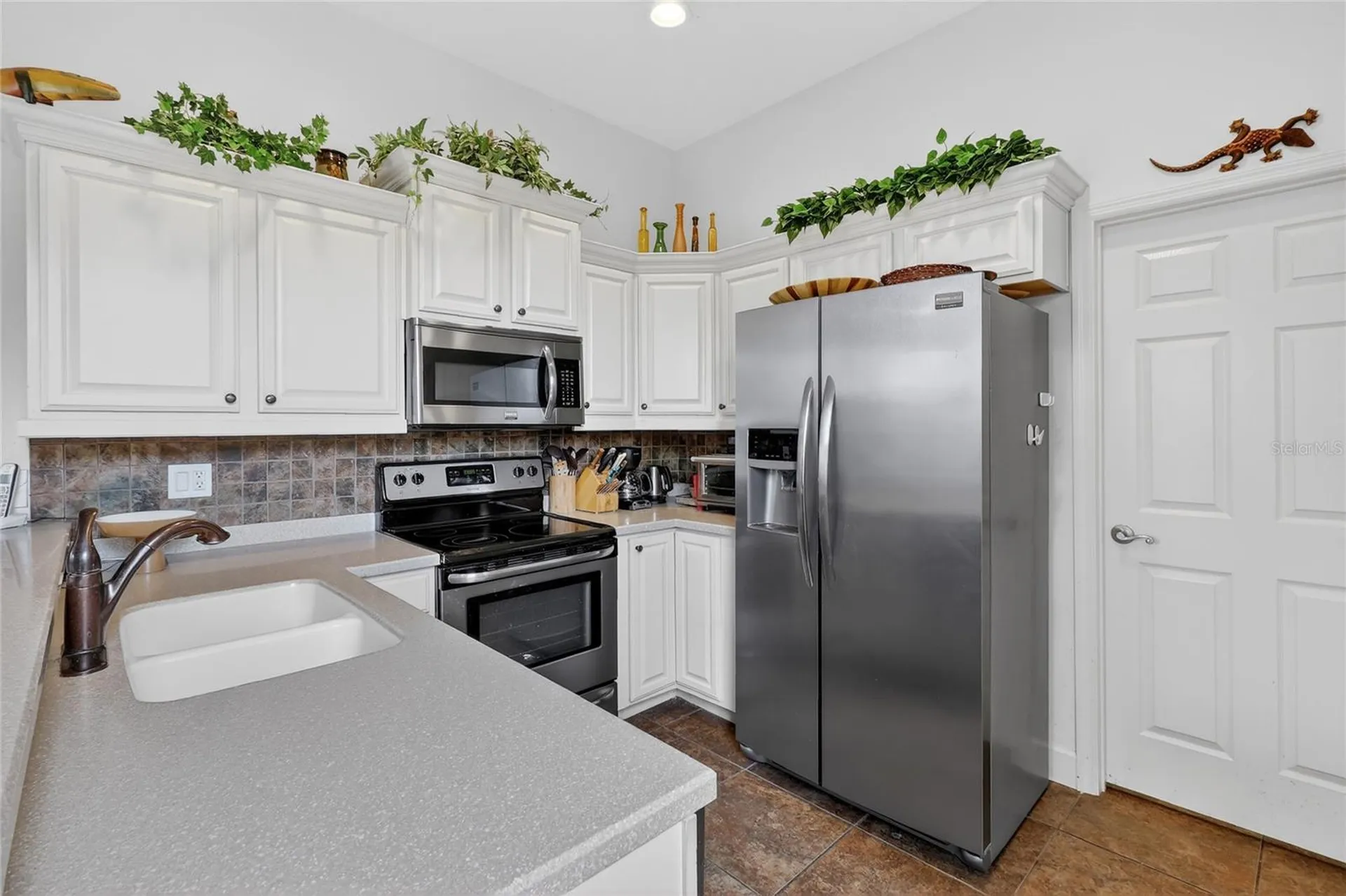 929 Carlton Avenue Lake Wales FL 33853