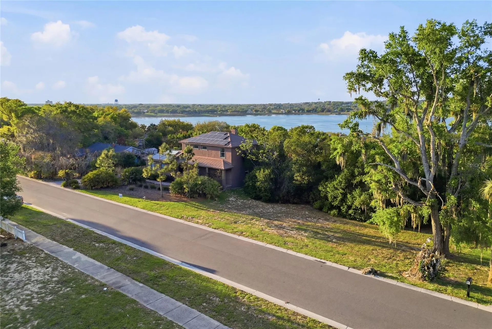 929 Carlton Avenue Lake Wales FL 33853