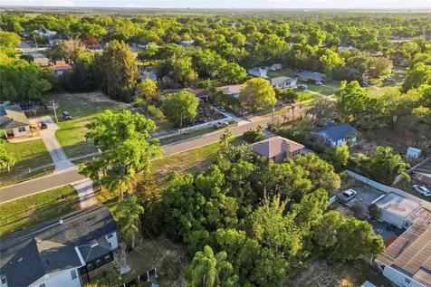 929 Carlton Avenue Lake Wales FL 33853