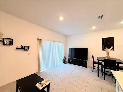 5020 Revolutionary Way St Cloud FL 34769