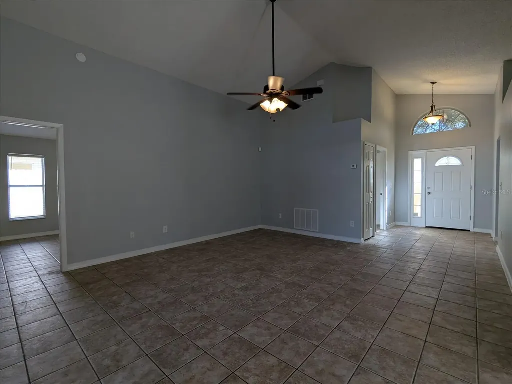 1020 Stonechapel Court Apopka FL 32712