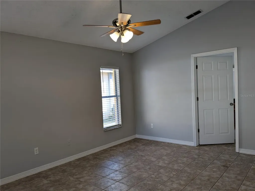 1020 Stonechapel Court Apopka FL 32712